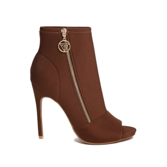 NWOT GUESS Monika Stiletto Booties Size 7.5 - Picture 2 of 10